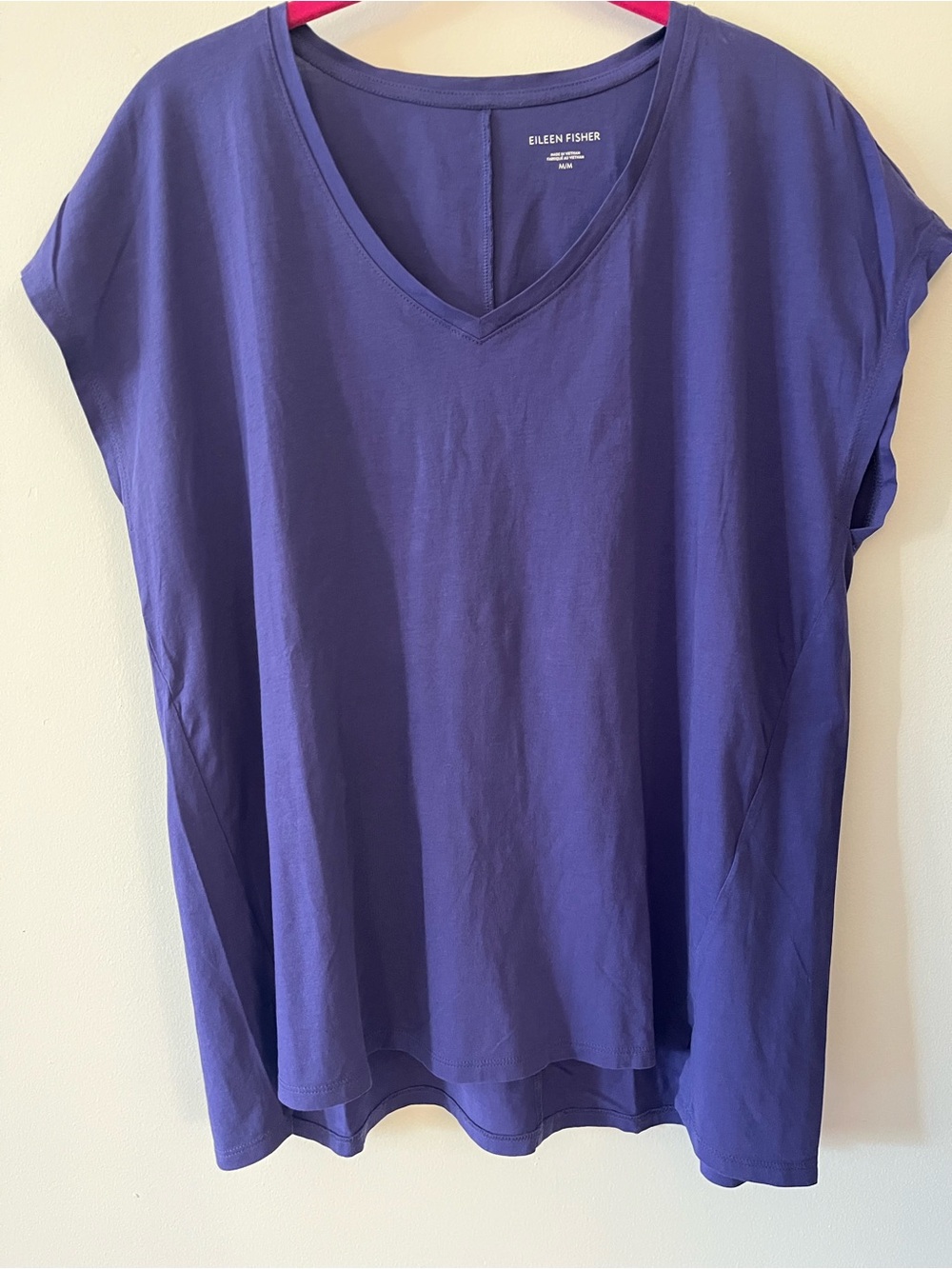 NWOT Eileen Fisher 100% Organic Cotton Cap Sleeve V-Neck Short Sleeve Tee Sz M